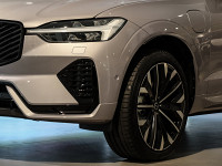 Volvo XC60 T8 AWD - SUV/Off-road - Silber - Gebrauchtwagen - Bild 6