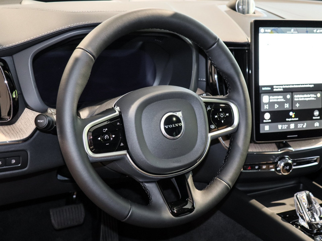 Volvo XC60 T8 AWD - SUV/Off-road - Silber - Gebrauchtwagen - Bild 10