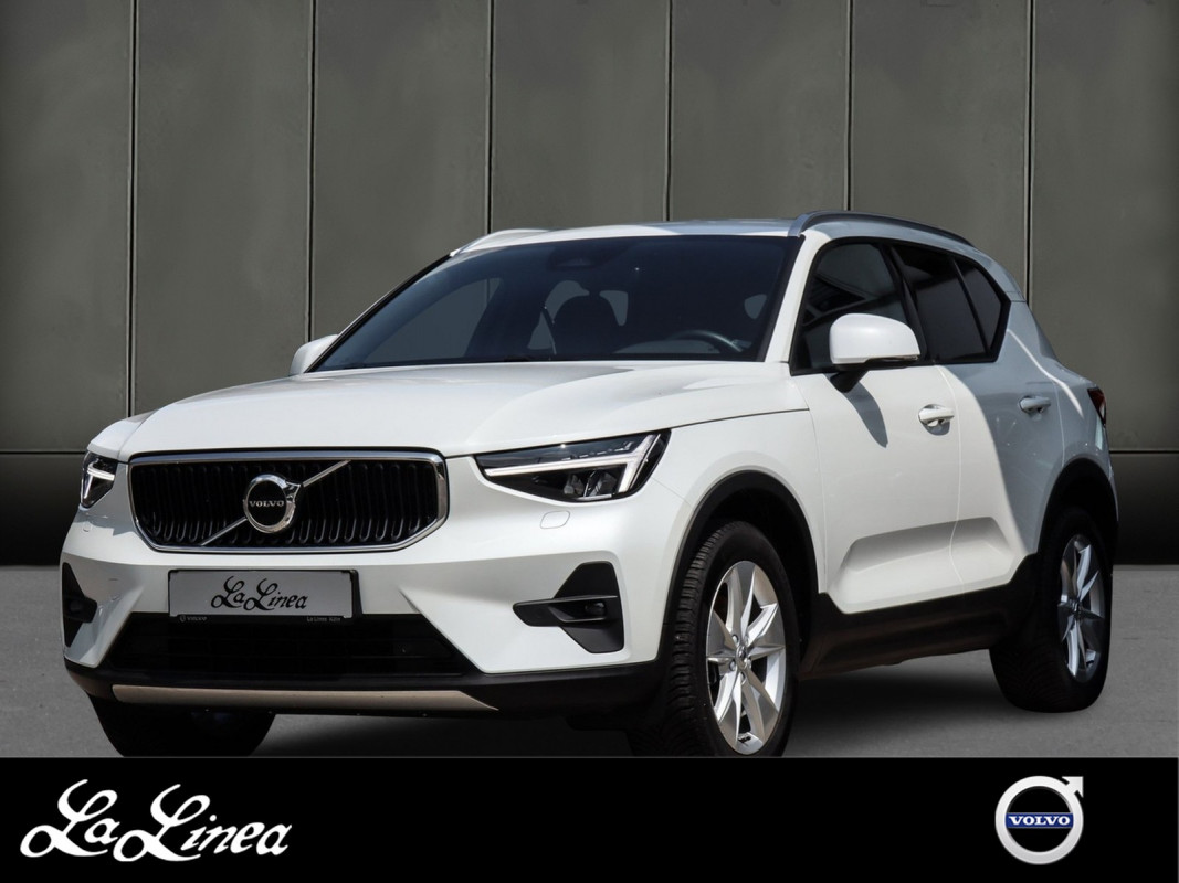 Volvo XC40 B3 (B) - SUV/Off-road - Weiss - Gebrauchtwagen - Bild 1