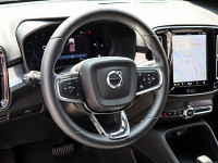 Volvo XC40 B3 (B) - SUV/Off-road - Weiss - Gebrauchtwagen - Bild 9
