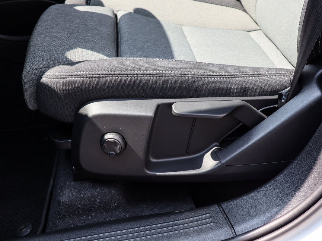 Volvo XC40 B3 (B) - SUV/Off-road - Weiss - Gebrauchtwagen - Bild 13