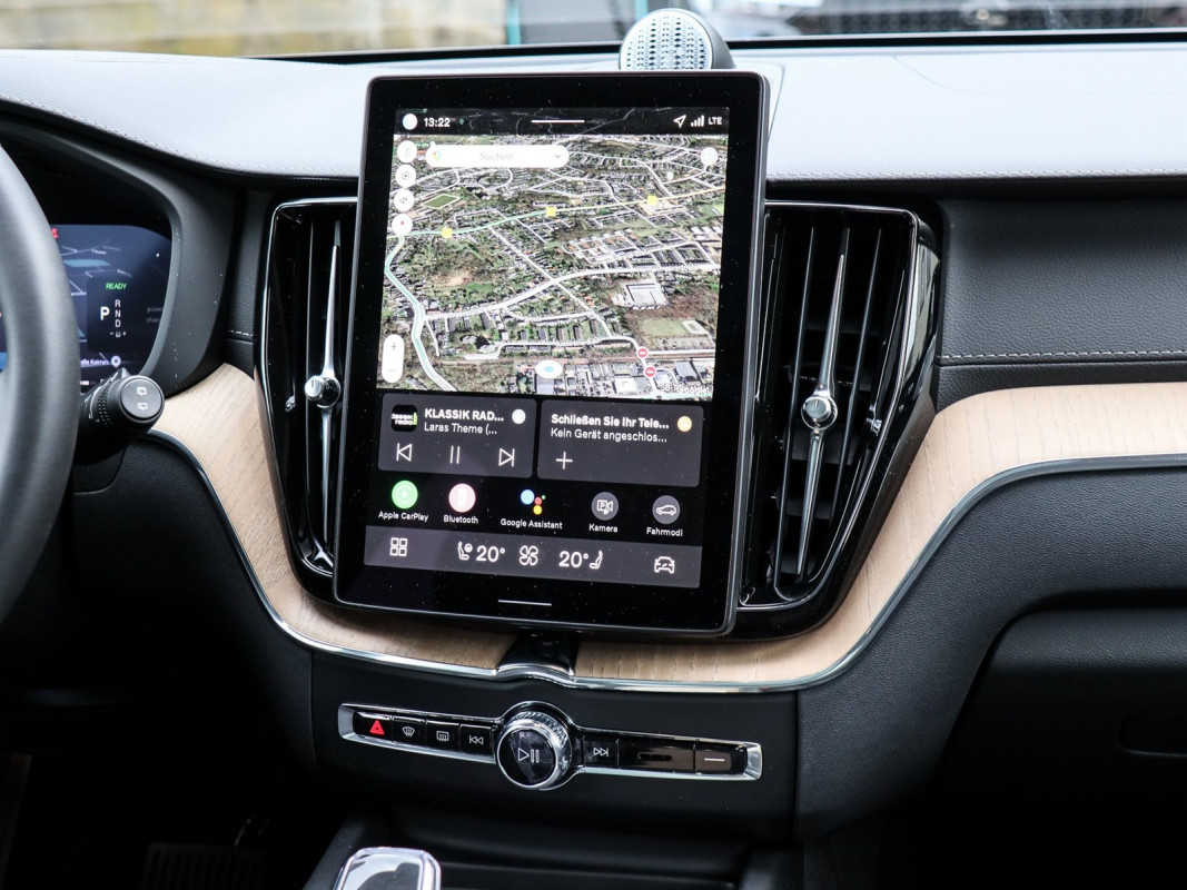 Volvo XC60 T8 - SUV/Off-road - Silber - Gebrauchtwagen - Bild 9