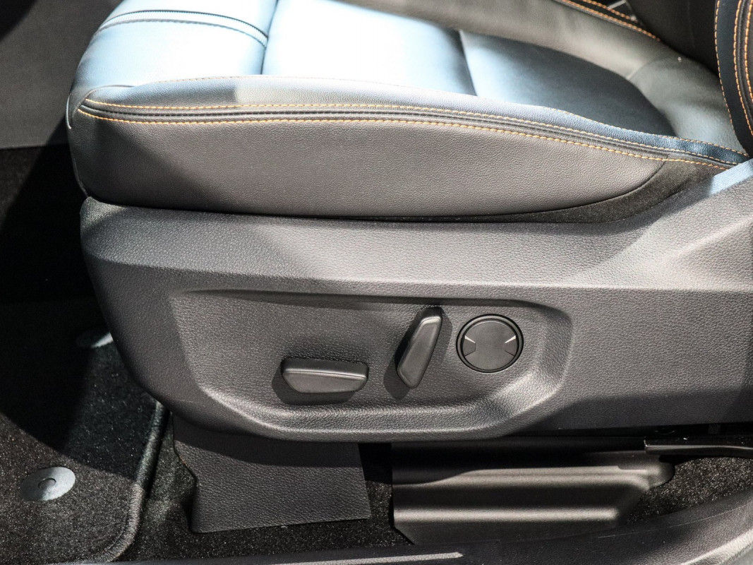 Ford Ranger Doppelkabine Wildtrak V6 Hardtop & Standheizung - Nutzfahrzeug - Weiss - Neuwagen - Bild 13