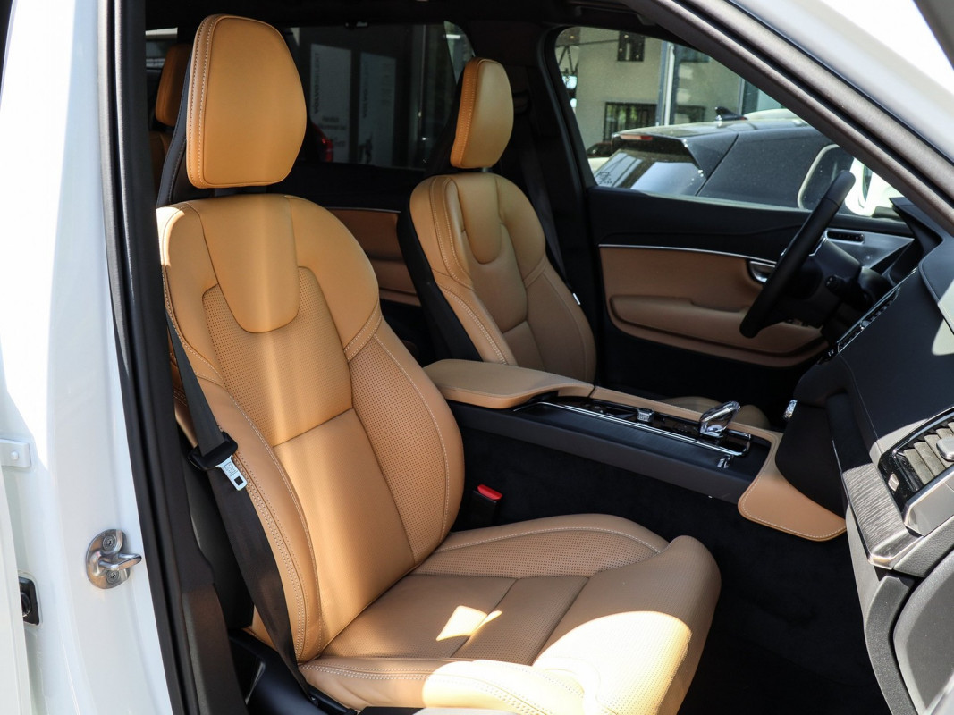 Volvo XC90 T8 AWD - SUV/Off-road - Weiss - Gebrauchtwagen - Bild 7