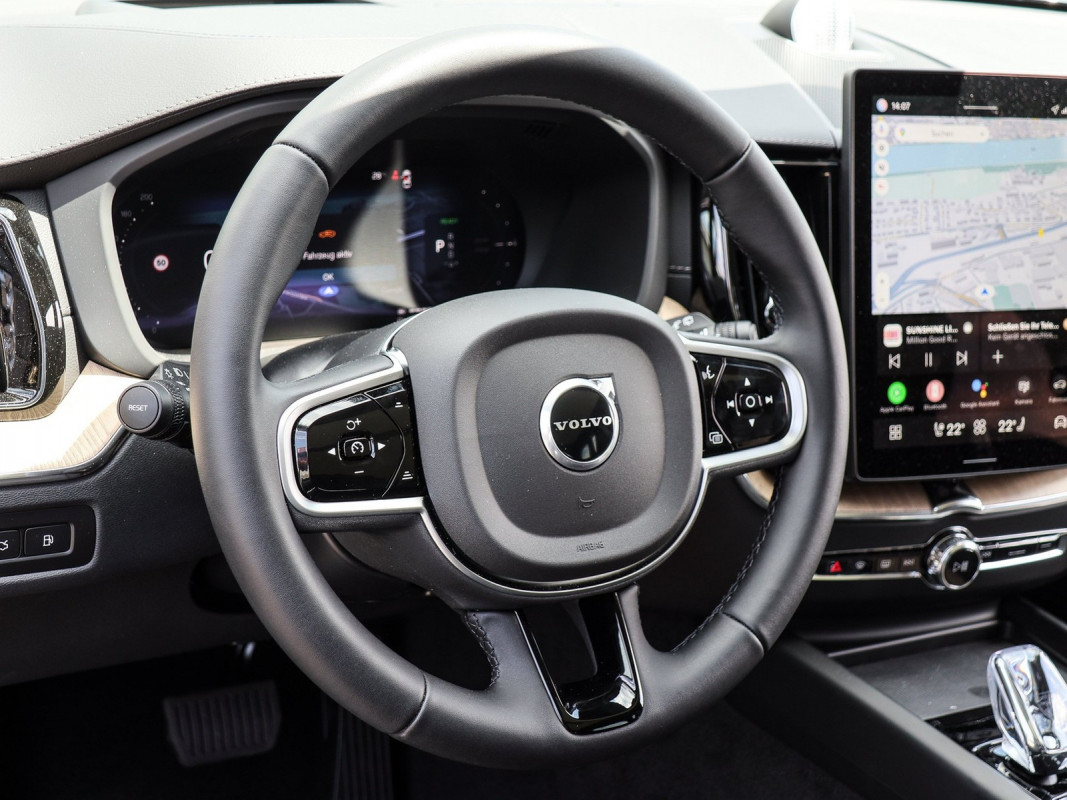 Volvo XC60 T8 AWD - SUV/Off-road - Blau - Gebrauchtwagen - Bild 9