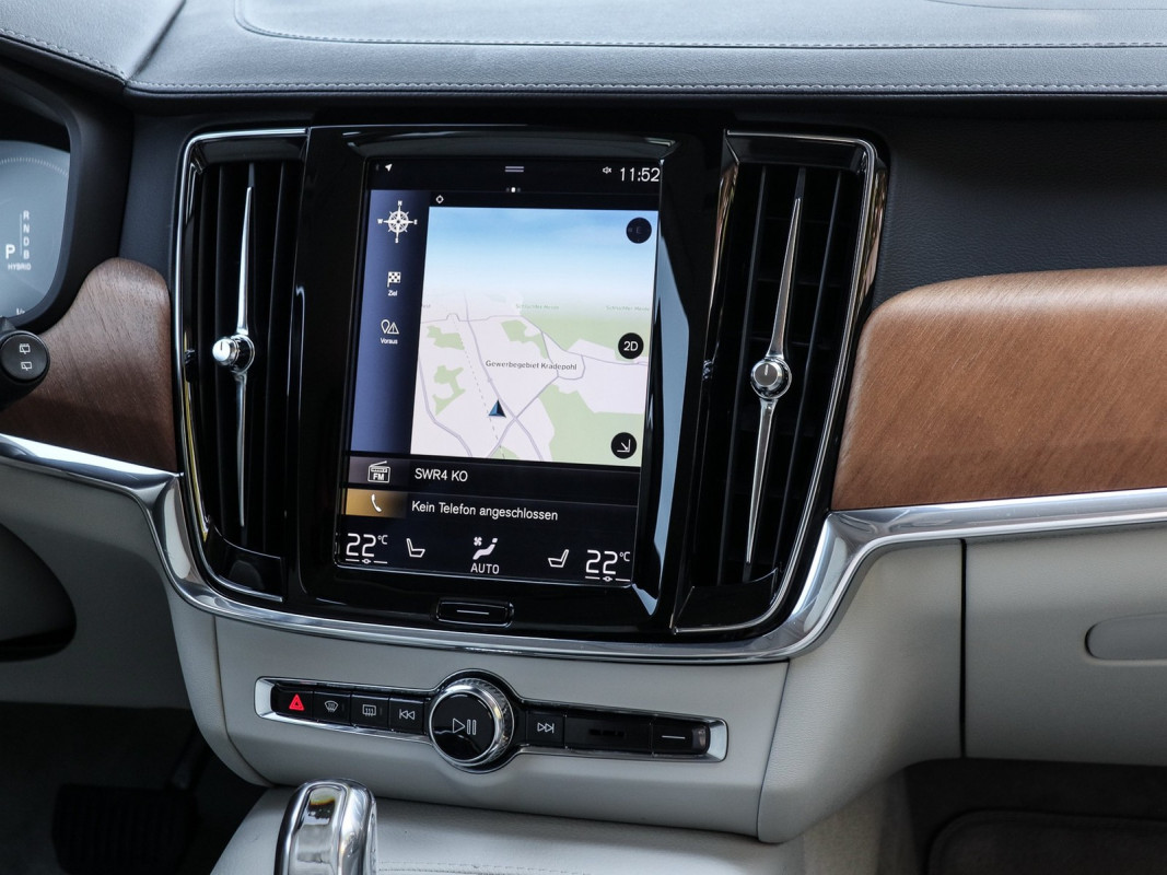 Volvo V90 Kombi T8 - Kombi - Schwarz - Gebrauchtwagen - Bild 9
