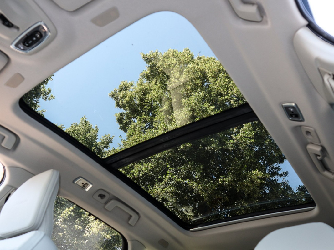 Volvo V90 Kombi T8 - Kombi - Schwarz - Gebrauchtwagen - Bild 12