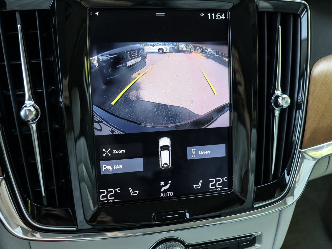 Volvo V90 Kombi T8 - Kombi - Schwarz - Gebrauchtwagen - Bild 13