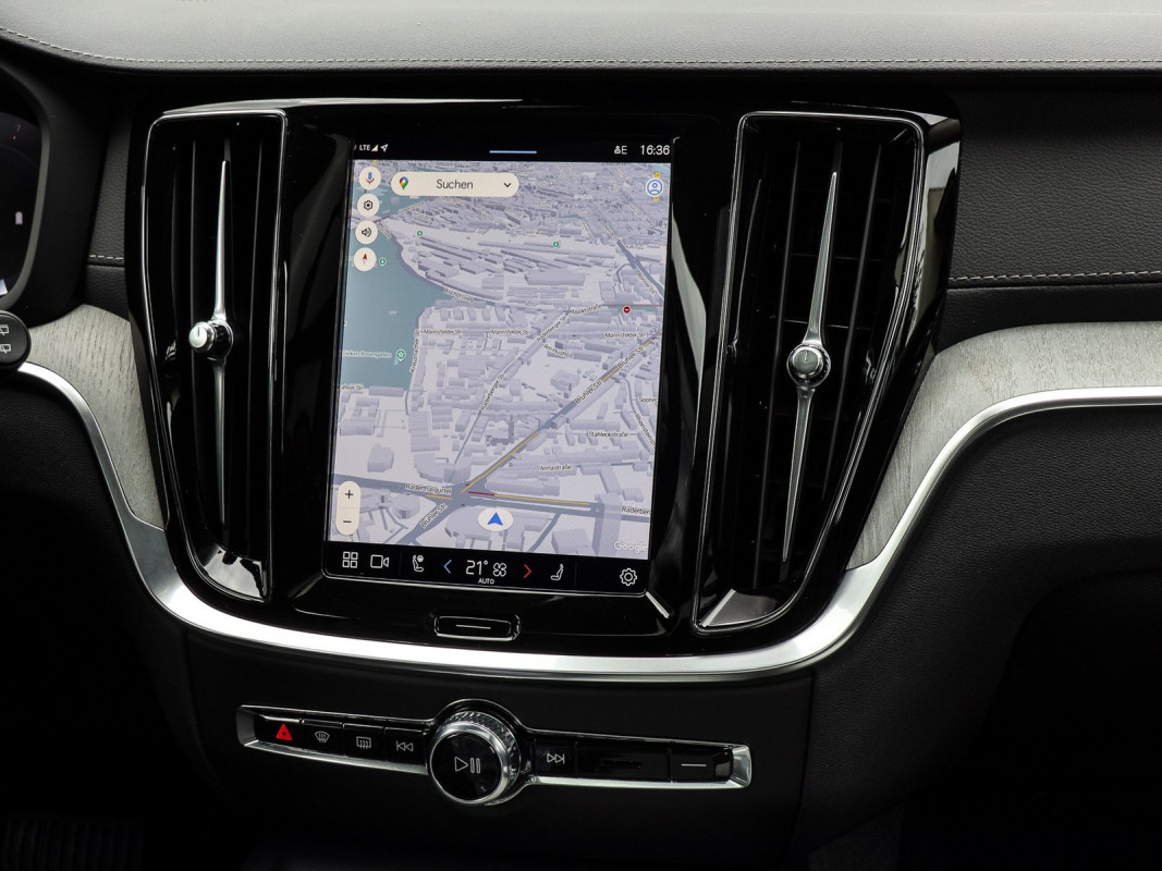 Volvo V60 B4 - Kombi - Braun - Gebrauchtwagen - Bild 9