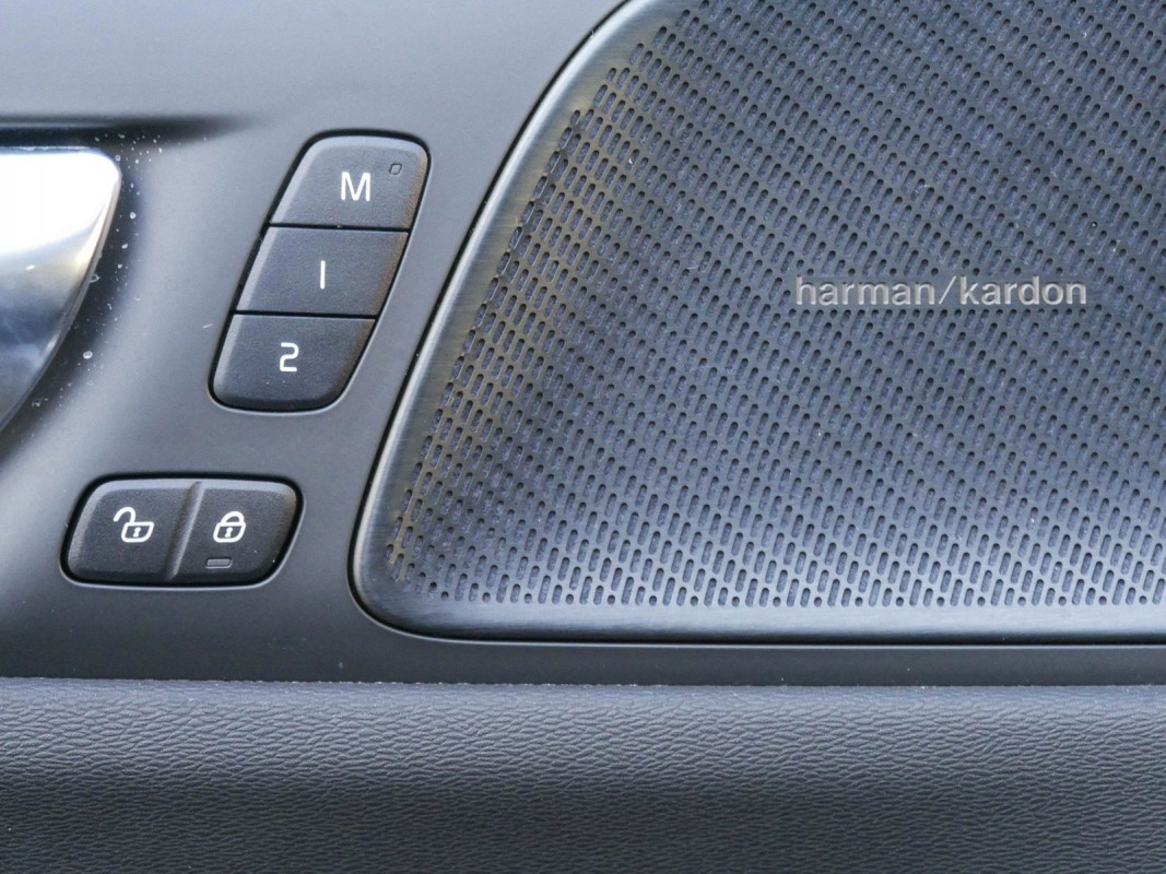 Volvo V60 Cross Country - Kombi - Blau - Gebrauchtwagen - Bild 15