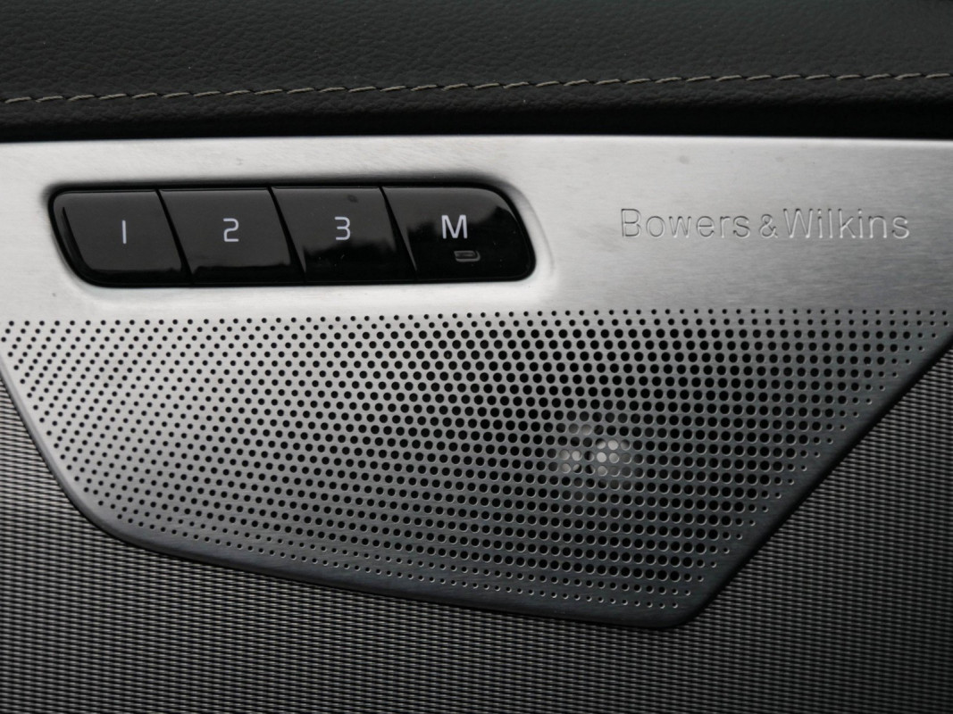 Volvo XC90 - SUV/Off-road - Schwarz - Gebrauchtwagen - Bild 15