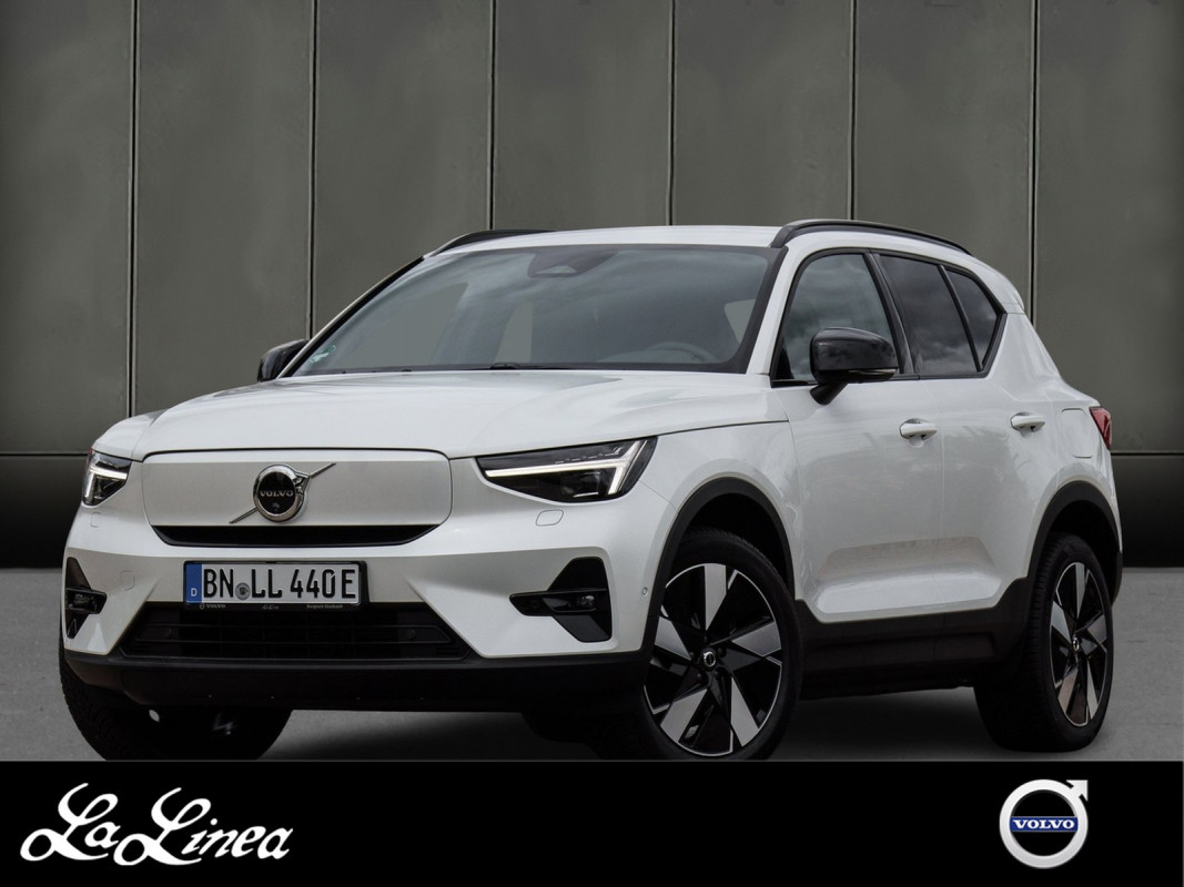 Volvo EX40 - SUV/Off-road - Weiss - Gebrauchtwagen - Bild 1