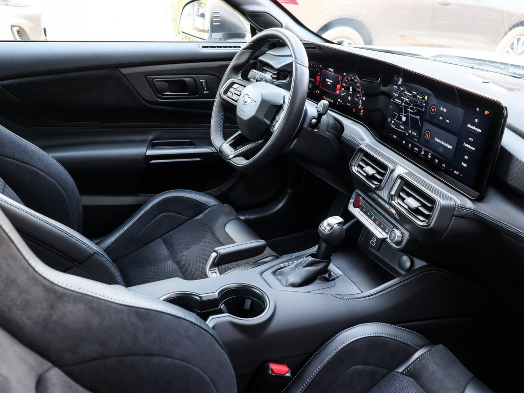 Ford Mustang Fastback - Sportwagen/Coupé - Weiss - Neuwagen - Bild 3