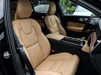 Volvo V60 T6 Recharge AWD - Kombi - Schwarz - Gebrauchtwagen - Bild 7