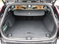 Volvo V60 T6 Recharge AWD - Kombi - Schwarz - Gebrauchtwagen - Bild 12