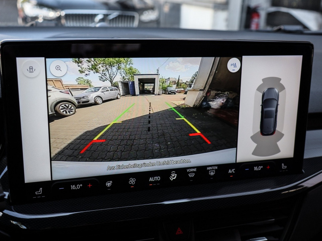 Ford Focus Lim ST-X Automatik, B&O, Winter P. LED Matrix, Sync 4 - Limousine - Weiss - Gebrauchtwagen - Bild 13