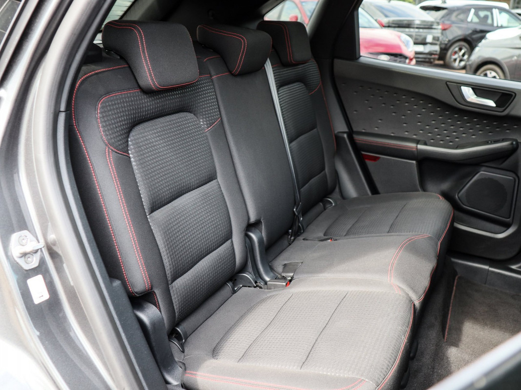 Ford Kuga - SUV/Off-road - Grau - Gebrauchtwagen - Bild 5