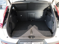 Volvo EX40 - SUV/Off-road - Weiss - Gebrauchtwagen - Bild 12