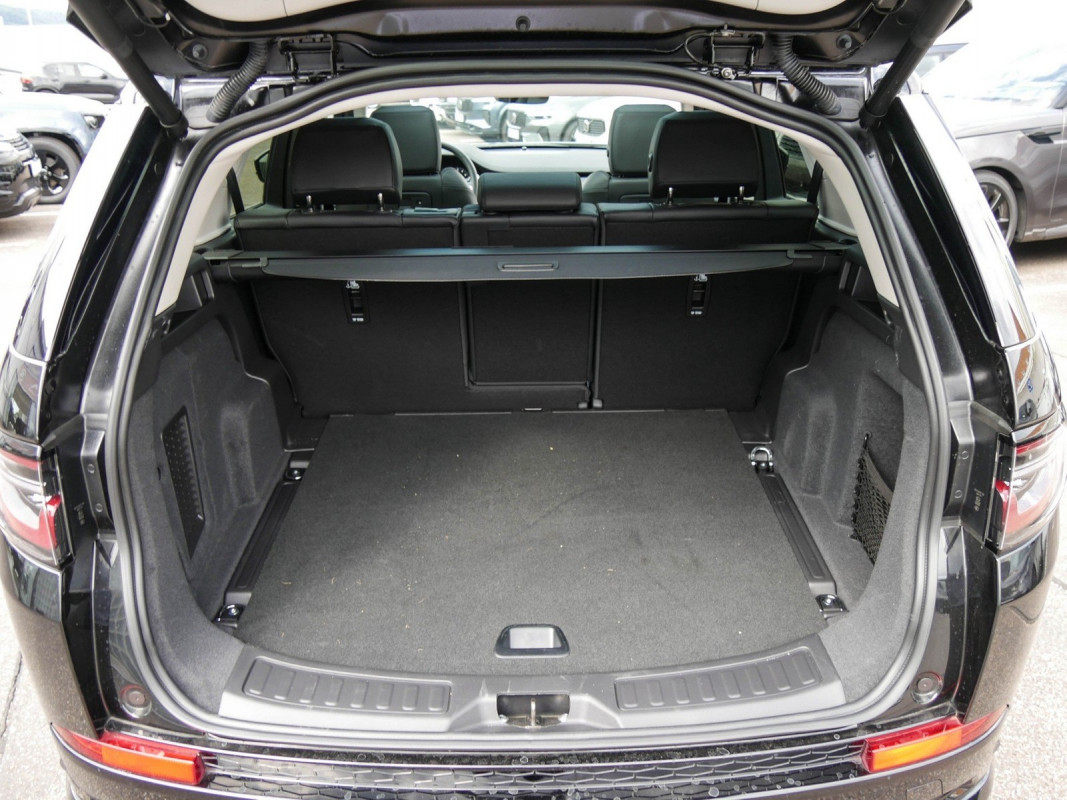 Land Rover Discovery Sport P270e AWD S - Pano - Winterpaket - SUV/Off-road - Schwarz - Gebrauchtwagen - Bild 15
