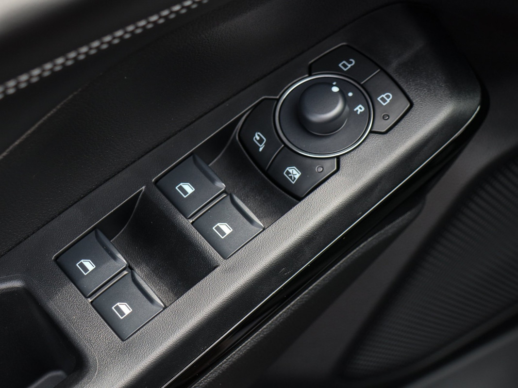 Ford Puma Hybrid - SUV/Off-road - Schwarz - Tageszulassung - Bild 13