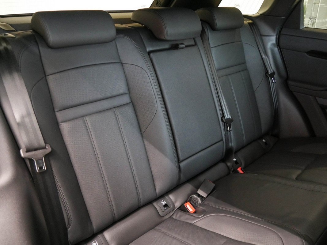 Land Rover Range Rover Evoque P300e Dynamic SE - SUV/Off-road - Schwarz - Gebrauchtwagen - Bild 4