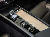 Volvo XC60 T8 AWD - SUV/Off-road - Silber - Gebrauchtwagen - Bild 11