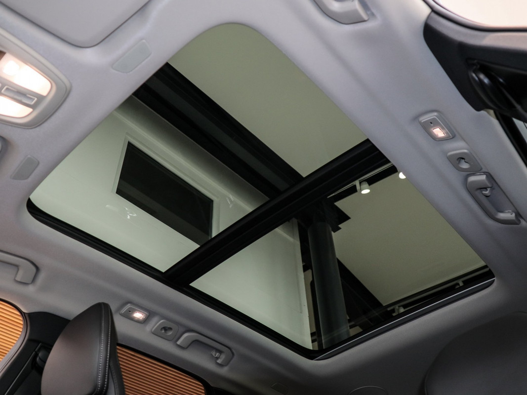 Volvo XC60 T8 Recharge AWD - SUV/Off-road - Grün - Gebrauchtwagen - Bild 13