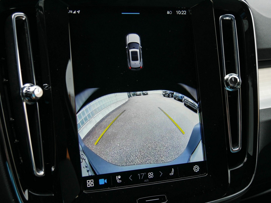 Volvo XC40 - SUV/Off-road - Schwarz - Gebrauchtwagen - Bild 12