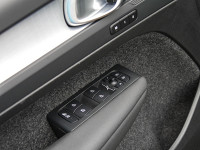 Volvo XC40 - SUV/Off-road - Schwarz - Gebrauchtwagen - Bild 13