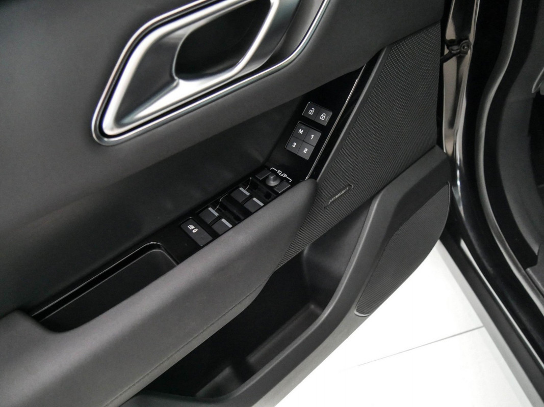 Land Rover Range Rover Velar D300 Dynamic SE - SUV/Off-road - Schwarz - Gebrauchtwagen - Bild 14