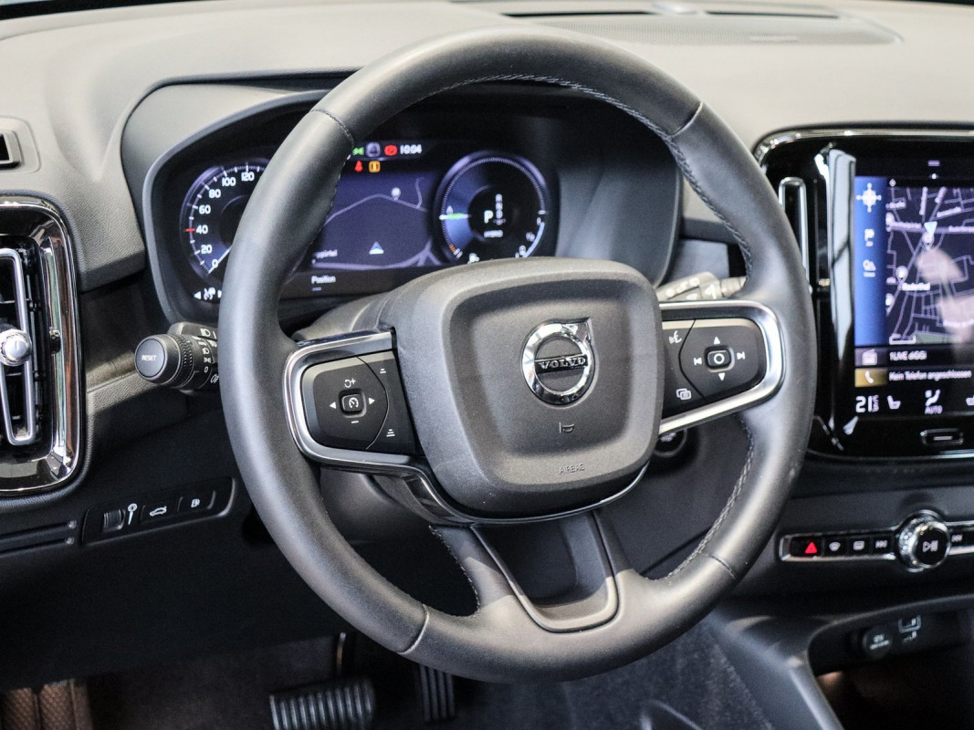 Volvo XC40 T5 Recharge - SUV/Off-road - Weiss - Gebrauchtwagen - Bild 10