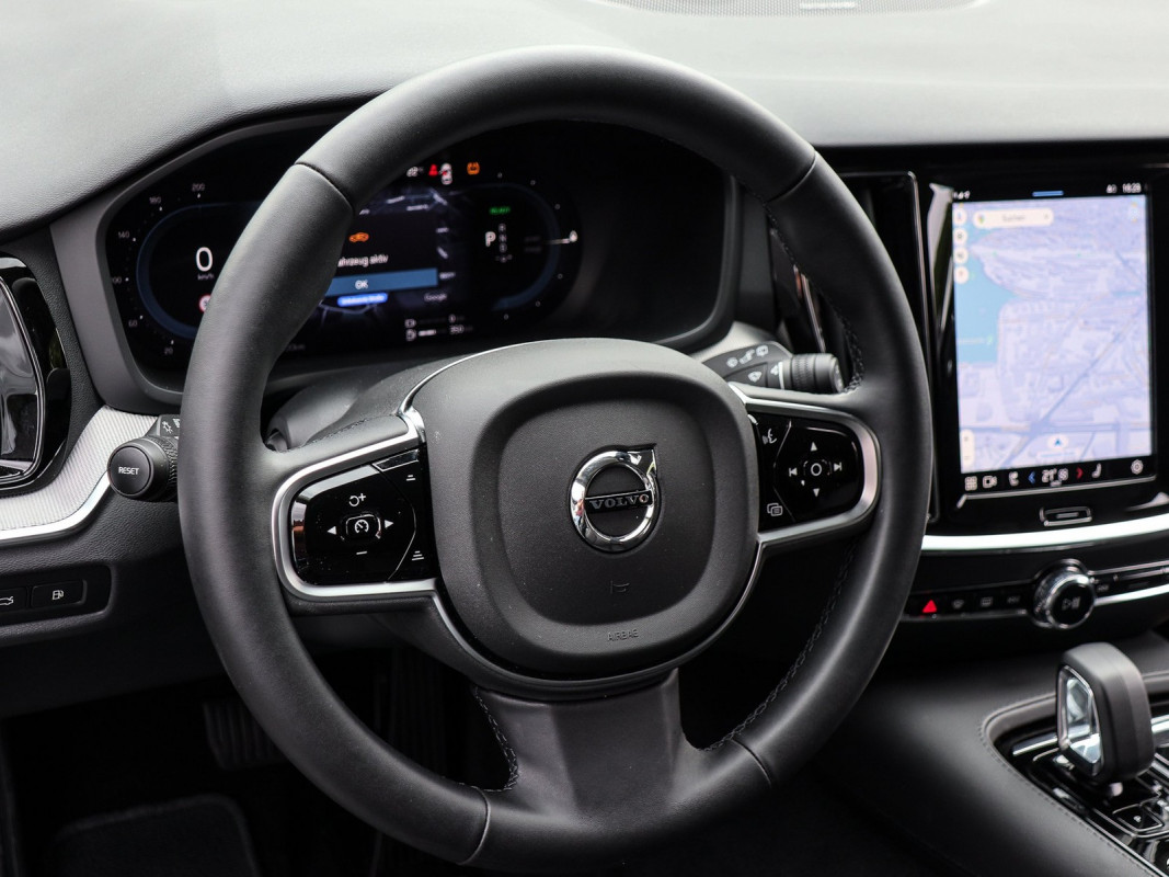 Volvo V60 T6 Recharge AWD - Kombi - Grau - Gebrauchtwagen - Bild 10