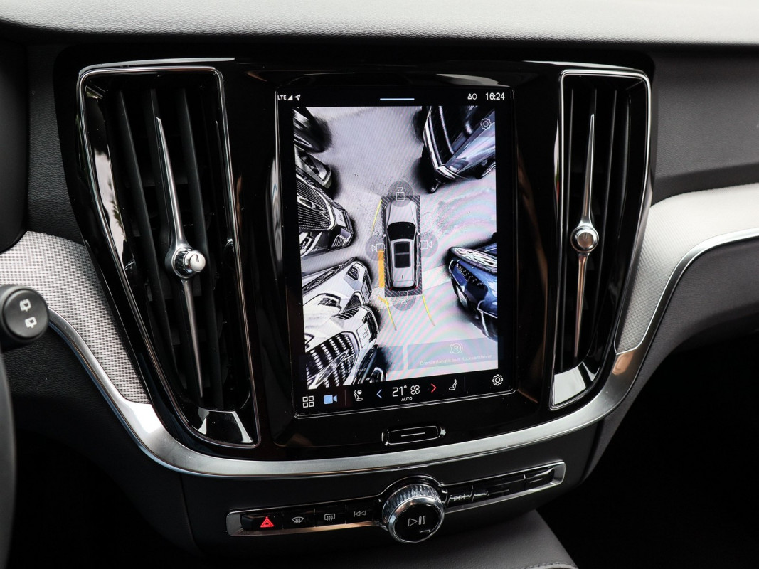 Volvo V60 T6 Recharge AWD - Kombi - Grau - Gebrauchtwagen - Bild 13