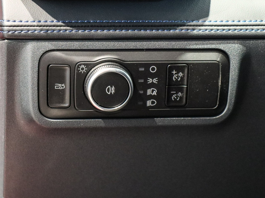 Ford Mustang Fastback - Sportwagen/Coupé - Rot - Neuwagen - Bild 10