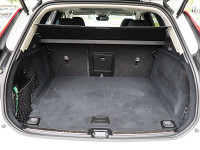 Volvo XC60 B5 (B) - SUV/Off-road - Weiss - Gebrauchtwagen - Bild 11