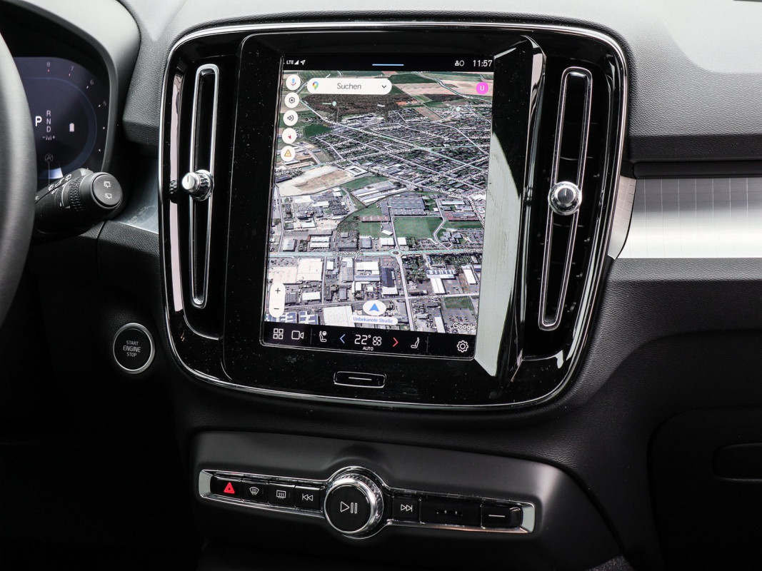 Volvo XC40 B3 (B) - SUV/Off-road - Weiss - Gebrauchtwagen - Bild 9