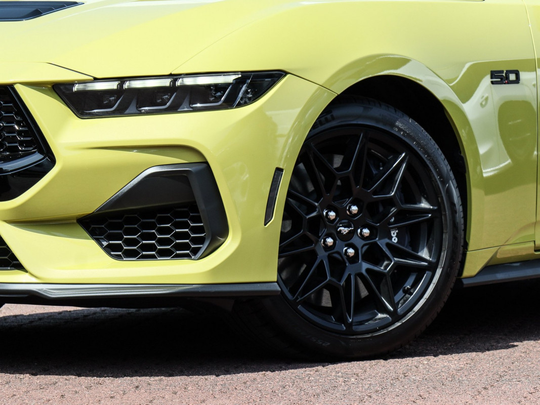 Ford Mustang Convertible - Cabrio/Roadster - Gelb - Neuwagen - Bild 5