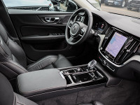 Volvo V60 T6 Recharge AWD - Kombi - Grau - Gebrauchtwagen - Bild 3