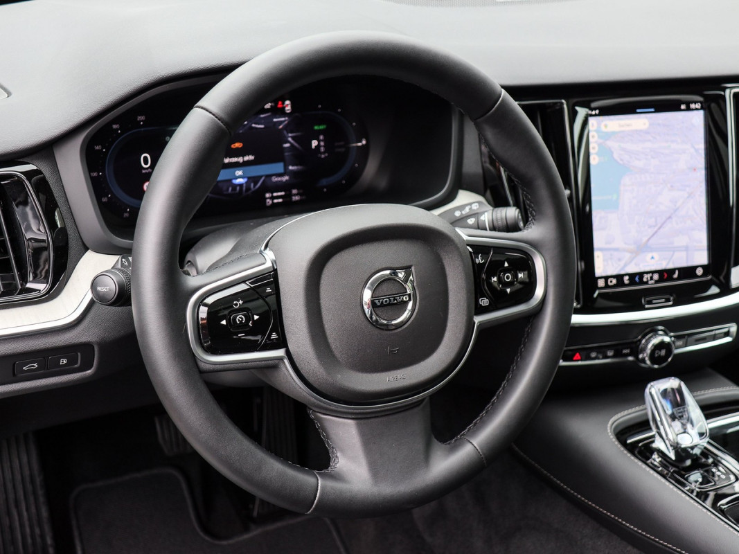 Volvo V60 T6 Recharge AWD - Kombi - Grau - Gebrauchtwagen - Bild 10