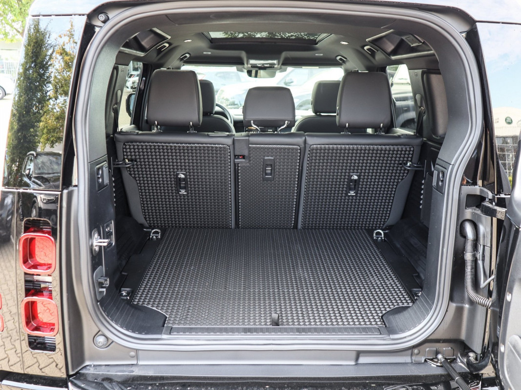 Land Rover Defender - SUV/Off-road - Schwarz - Gebrauchtwagen - Bild 15
