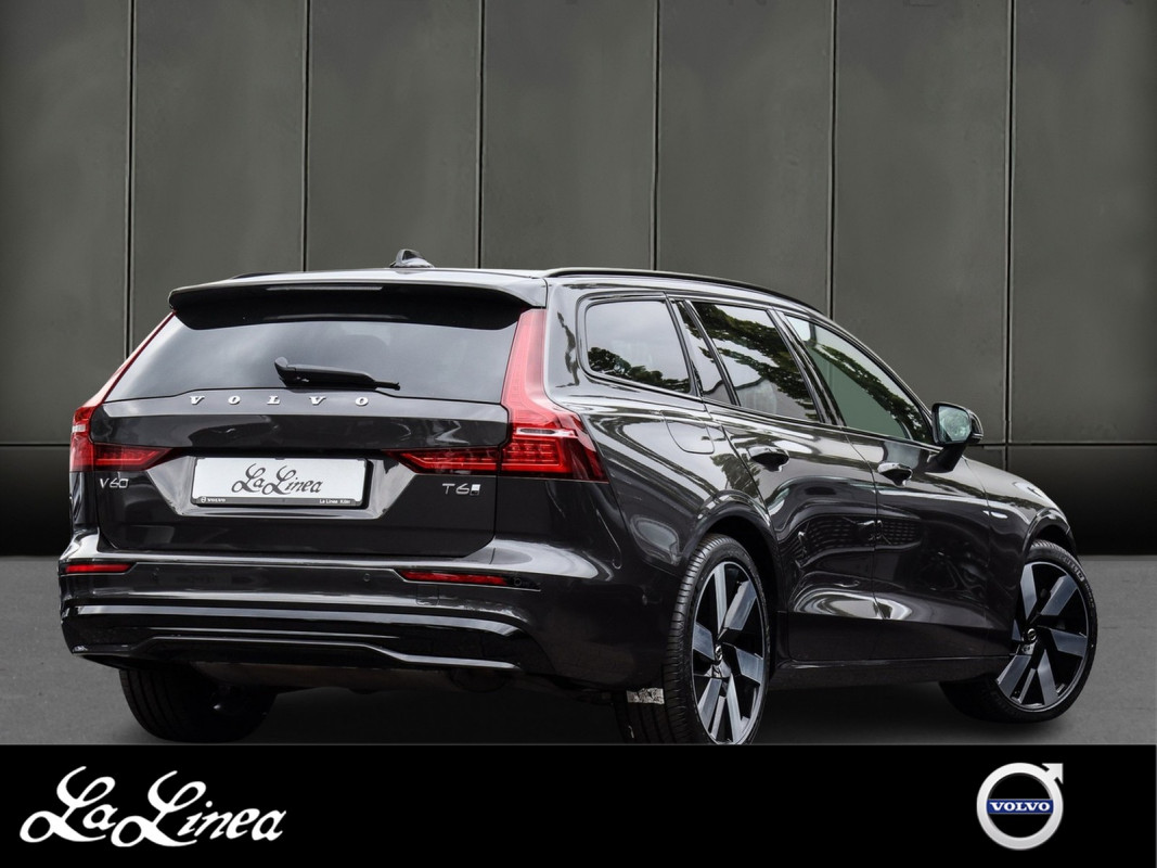 Volvo V60 T6 Recharge AWD - Kombi - Grau - Gebrauchtwagen - Bild 2