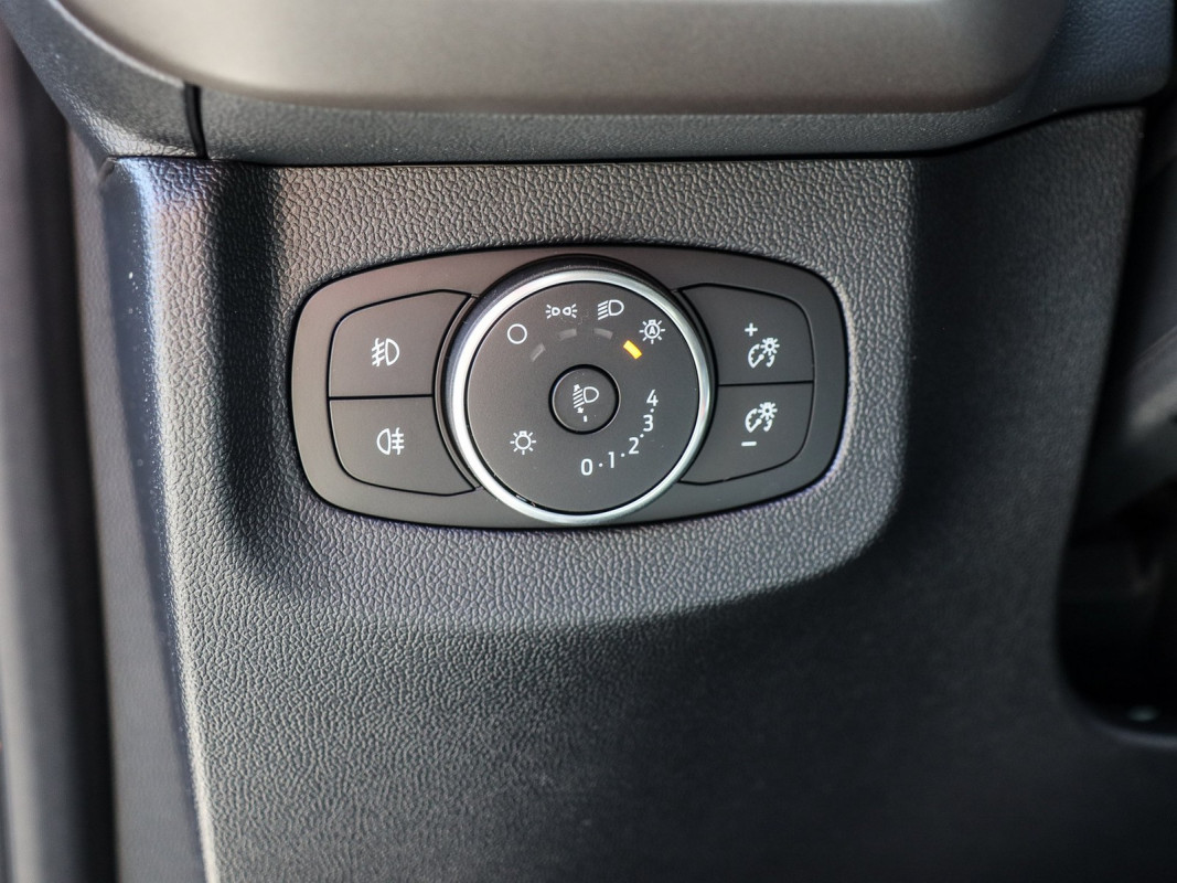 Ford Tourneo Courier Automatik - Van/Minibus - Grau - Neuwagen - Bild 12