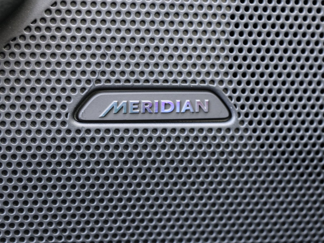 Land Rover Range Rover Velar - SUV/Off-road - Grau - Gebrauchtwagen - Bild 14