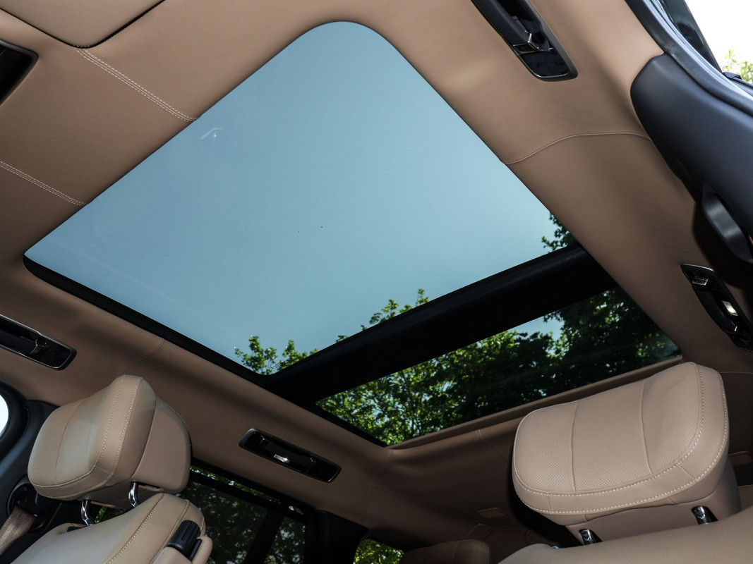 Land Rover Range Rover - SUV/Off-road - Grün - Gebrauchtwagen - Bild 10