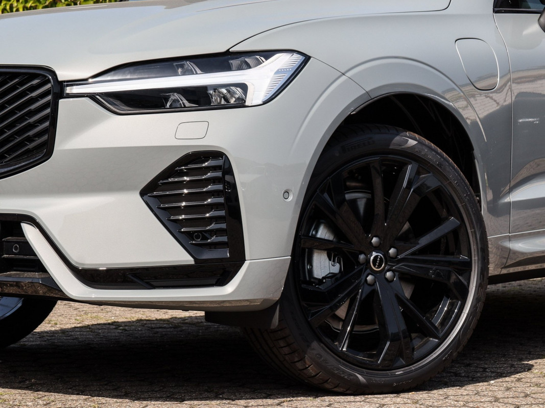 Volvo XC60 T6 Recharge - SUV/Off-road - Grau - Neuwagen - Bild 5