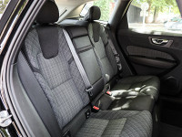 Volvo XC60 B4 Benzin - SUV/Off-road - Schwarz - Gebrauchtwagen - Bild 5