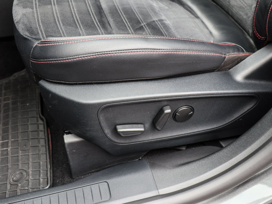 Ford Kuga - SUV/Off-road - Grau - Gebrauchtwagen - Bild 15