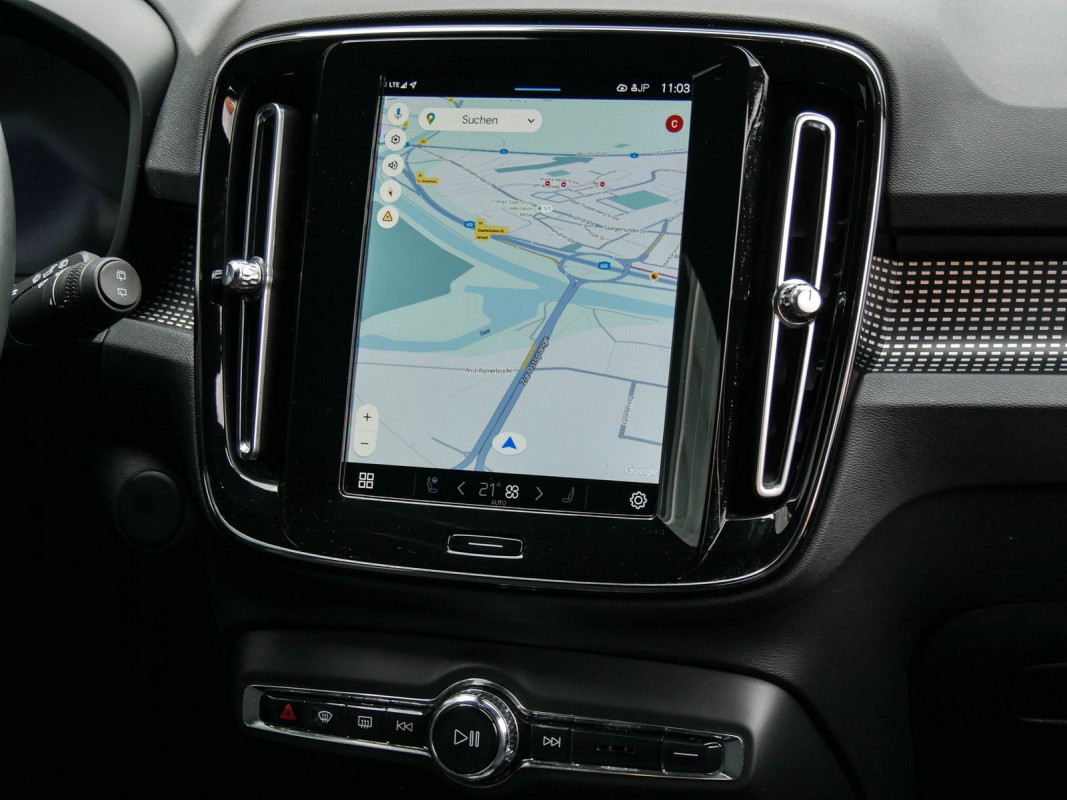 Volvo XC40 - SUV/Off-road - Grau - Gebrauchtwagen - Bild 9