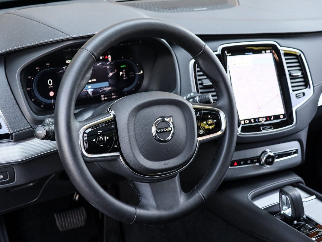 Volvo XC90 T8 Recharge AWD - SUV/Off-road - Blau - Gebrauchtwagen - Bild 10