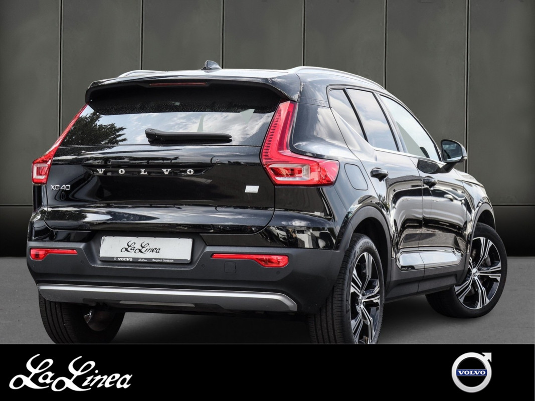 Volvo XC40 T4 - SUV/Off-road - Schwarz - Gebrauchtwagen - Bild 2